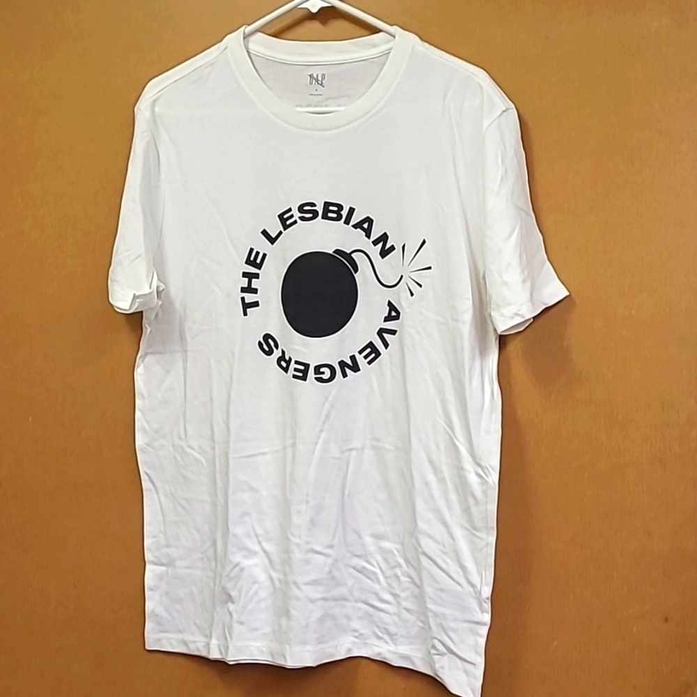 Gap Size M White Lesbian Avengers T-Shirt